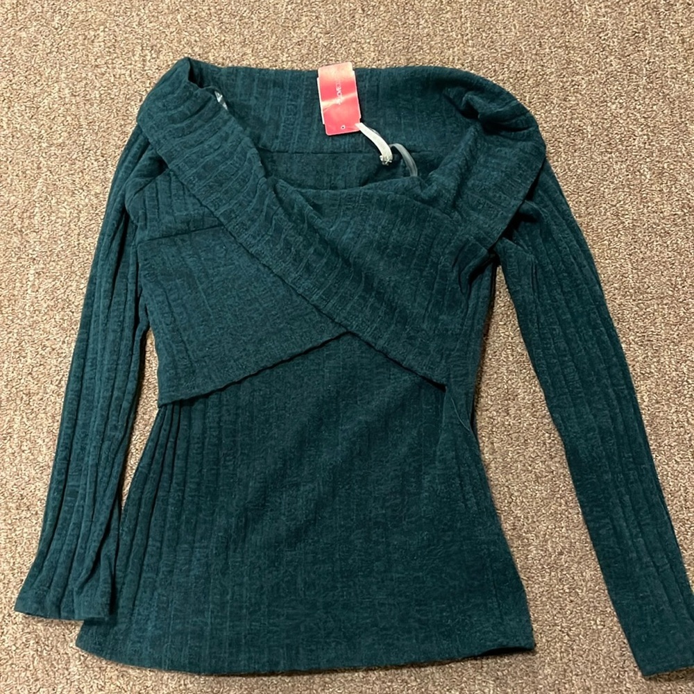 Love,culture green cowl neck sweater  size medium